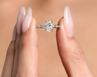Diamond Engagement Ring Oval Cut D/VVS2 Lab Grown / IGI Certified Diamond Ring / CVD Diamonds/ 14k White Yellow Rose