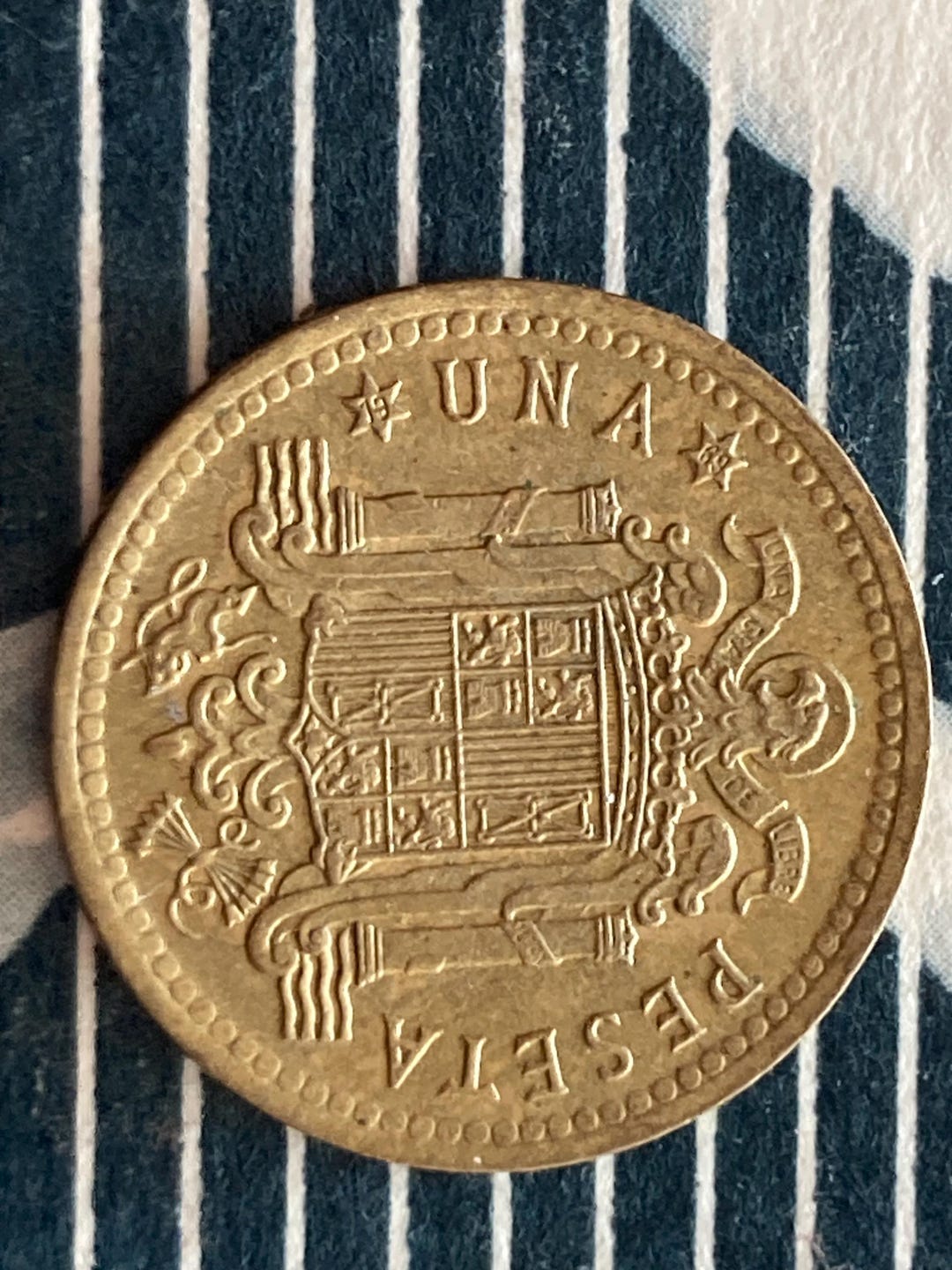 流通コイン スペイン 1 ペセタ 1966 スター 69 - Etsy 日本