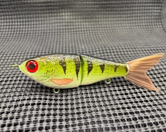Wee Shad Mini Glidebait in Perch pattern