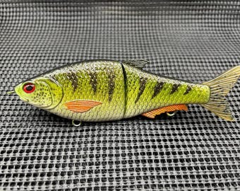 6.3'' Hinkle Shad K.O. in a Yellow Perch pattern