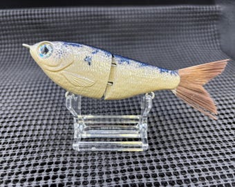 Wee Shad Mini Glidebait Limited Drop in Bone/Blue pattern