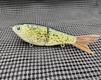 Wee Shad Mini Glidebait Limited Drop in Crappie pattern