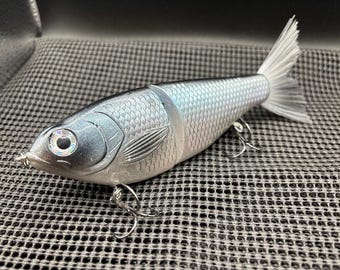7" Slow Sink Big Belly Shad in Platinum Shad