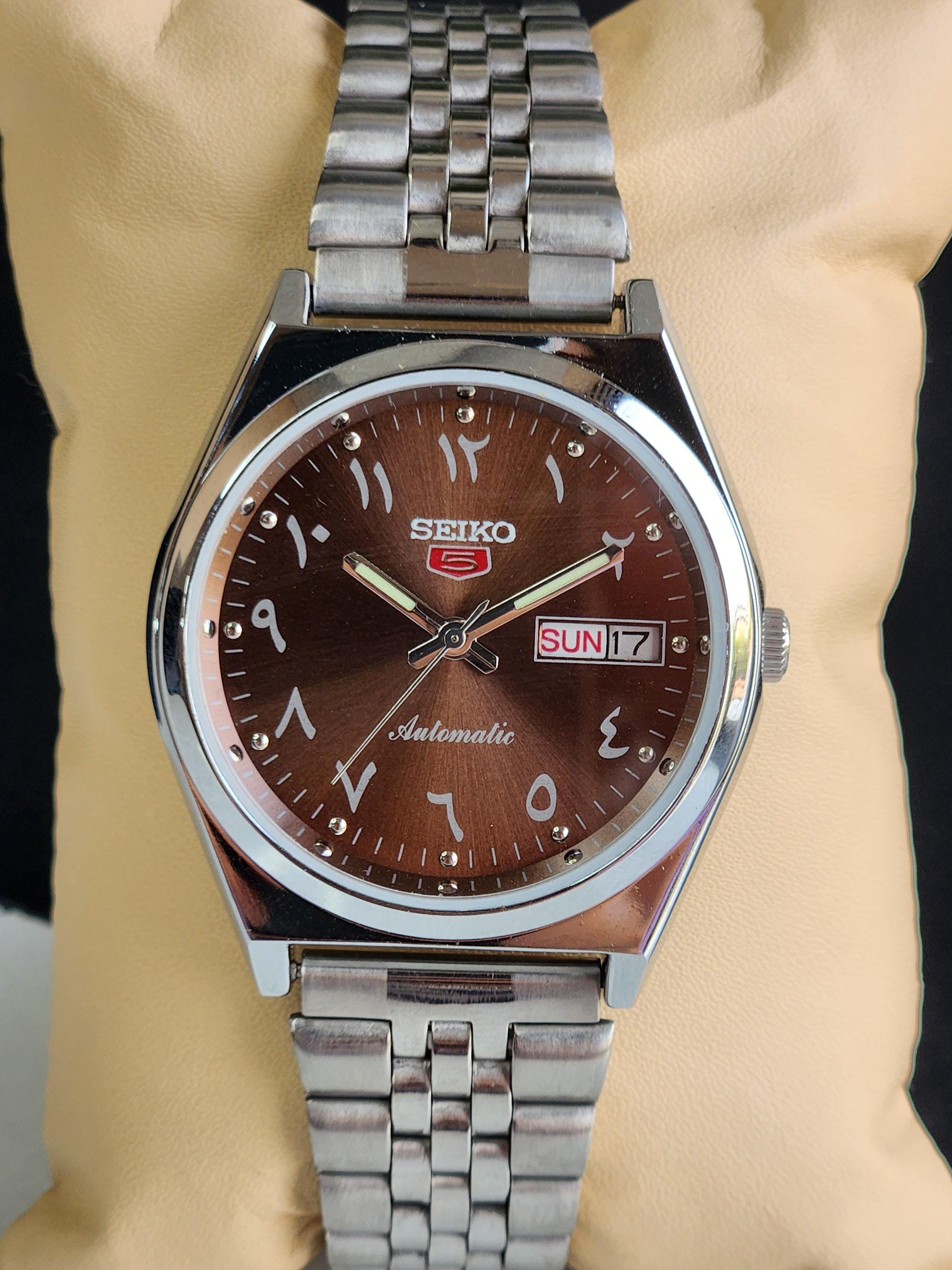 ビンテージタイプスモールドットの文字盤の自動巻きMOD カスタム腕時計 SEIKO MOD カスタムの通販 by dolphin's shop｜ラクマ
