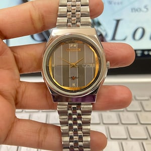 Orologio da polso da uomo giapponese Citizen Automatic 8200 Cream Face 21 Jewels Day-Date Vintage del 1993 C23