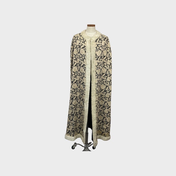 1960s Paris Originals YSL Pattern Fur Trimmed Cape - image 5