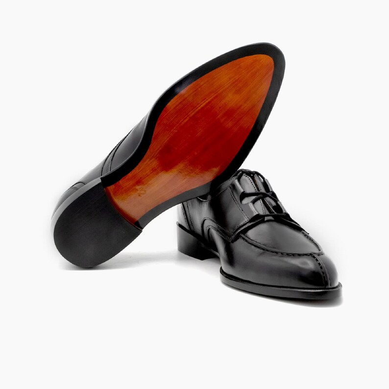 Curated visual reference: Handmade Men Black Leather Dress Shoes Men Round Toe Black Photo Inspiration