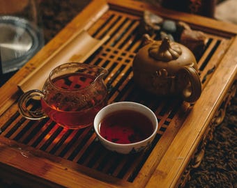 Té de hierbas para la restauración del útero: sanación del chakra sacro, desintoxicación femenina