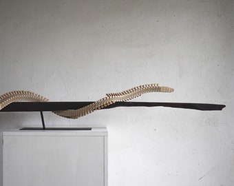 Large unique wooden sculpture - 150 cm / 59“ - "Serpens Ligneus" - Robinia - Birch Multiplex - abstract, modern, dynamic