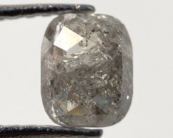 Oval Salt and Pepper Diamond – 0.79 ct Rustic Grey Diamond