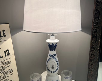 Lampe bouteille de tequila Azul Clase