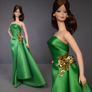 Aqua queen of the prom barbie clearance