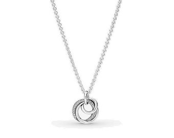 Pandora Family Encircled Pendant Necklace Pandora Crown O Monogram Chain: Symbol of Everlasting Ties with Adjustable 60cm