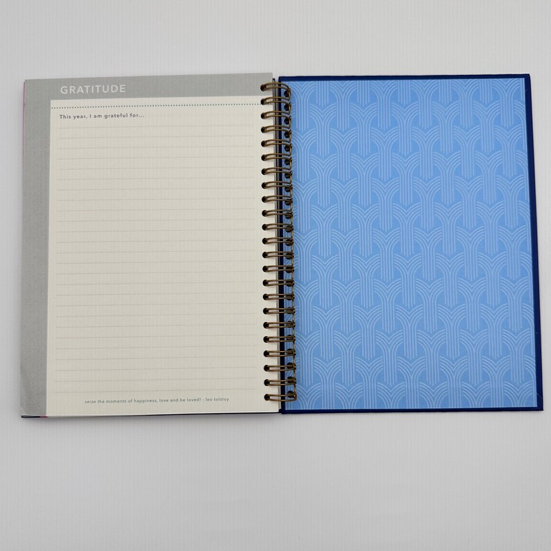 20242025 Clementine Paper Inc. 12 Months Planner Hard Cover flowers
