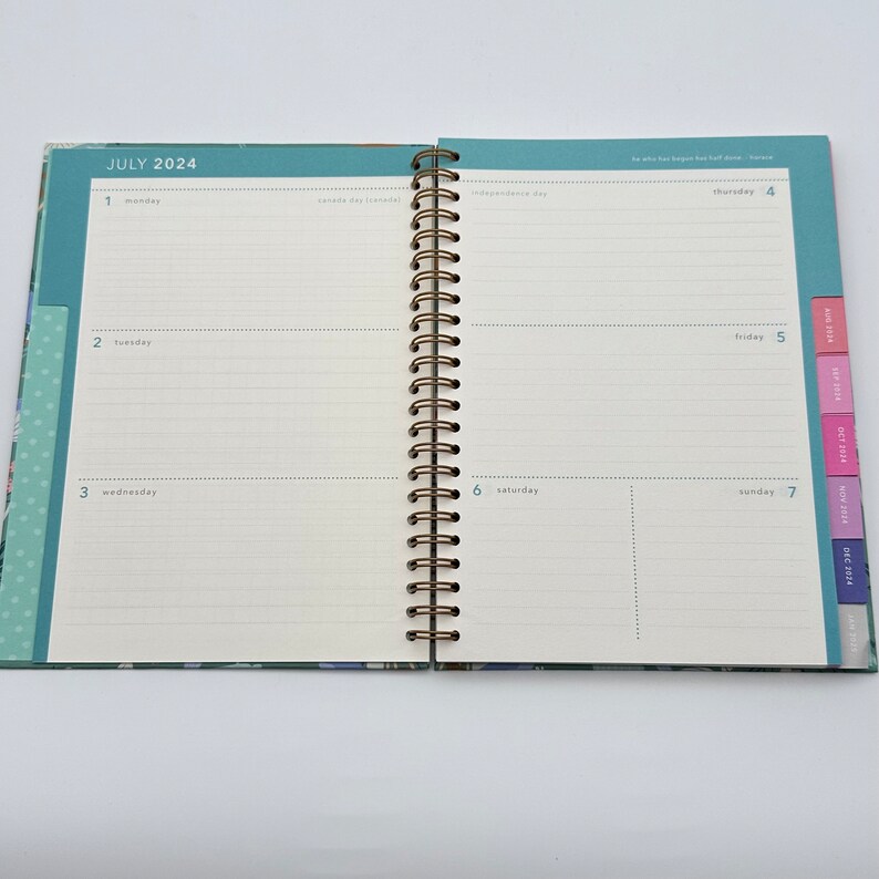 20242025 Clementine Paper Inc. 12 Months Planner Hard Cover green