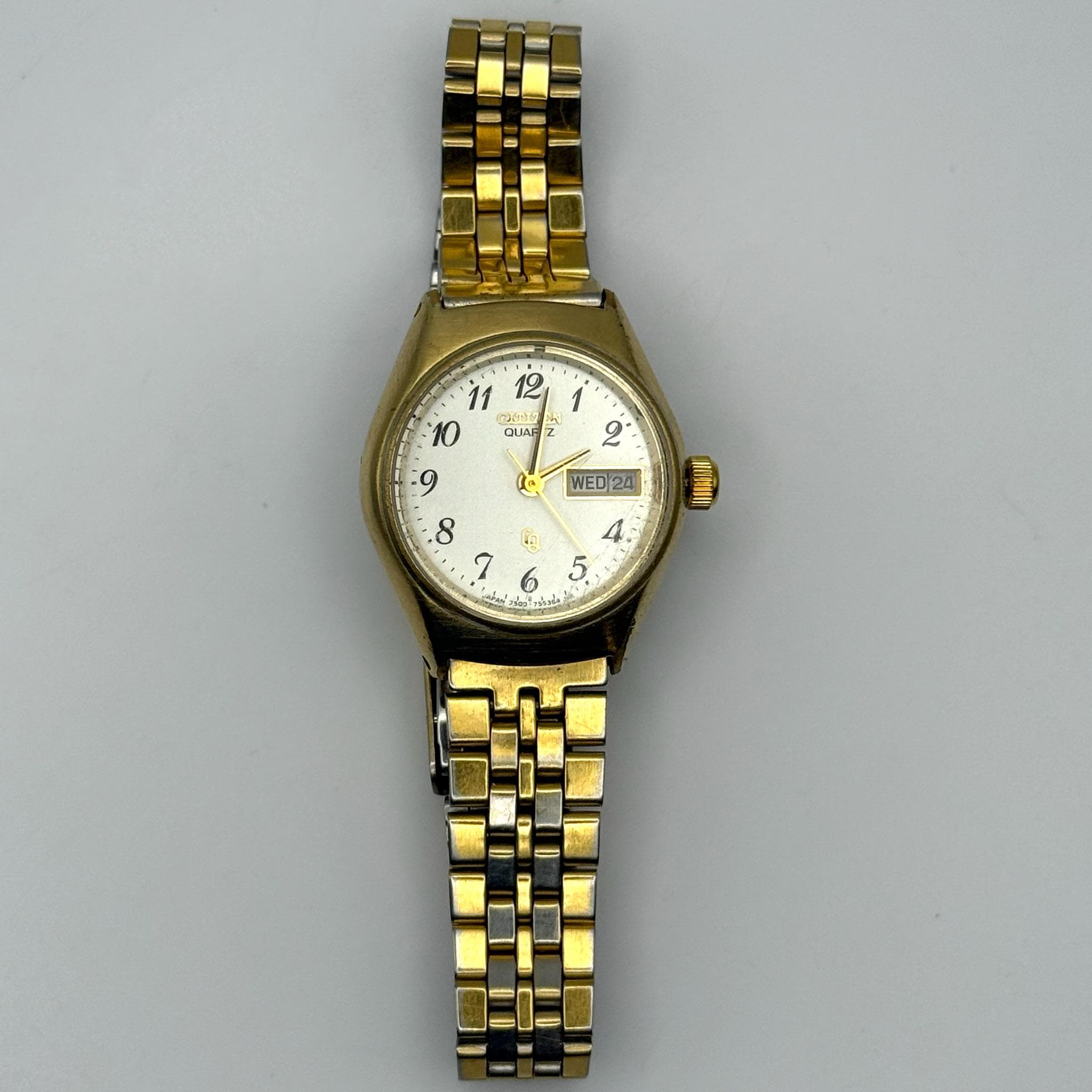Vintage Citizen 1980\'s Ladies Watch Rare Quartz Crystron  22mm Gold tone Working Vintage Citizen Ladies Watch : Rare Quartz Crystron 22mm  main image 2