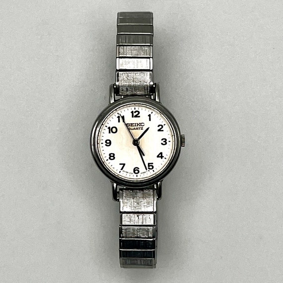 Seiko Vintage Ladies Round Silver tone Flexible B… - image 5