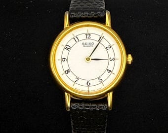 Vintage Seiko 90's Ladies Watch : Round White Black Gold Plated Working