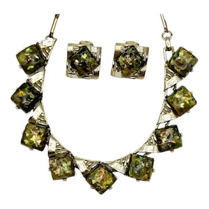 Vintage Coro Signed Confetti Thermoset Lucite adjustable Chocker Necklace and earrings Set