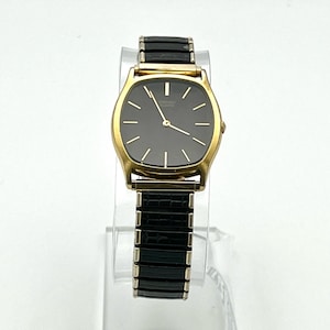 Seiko Vintage 1980&#39;s Unisex Tank Classic Black Gold Watch Working