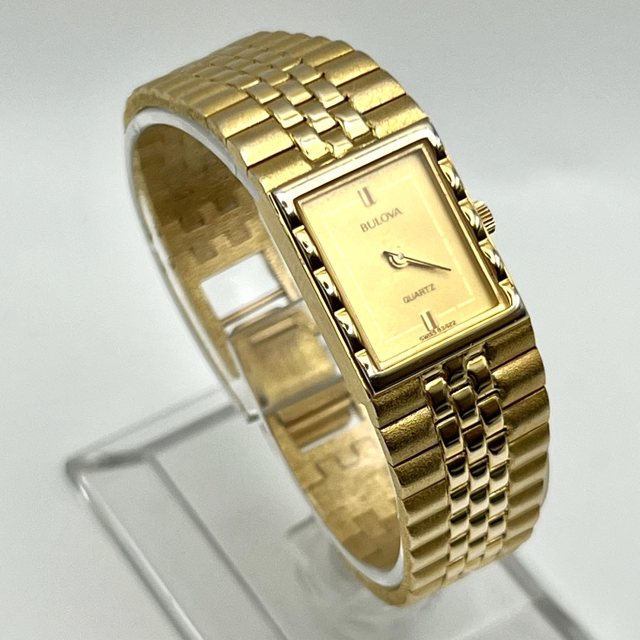 Bulova 1990 Square QuartzWatch Women New Battery Running Very Nice Petite 6\