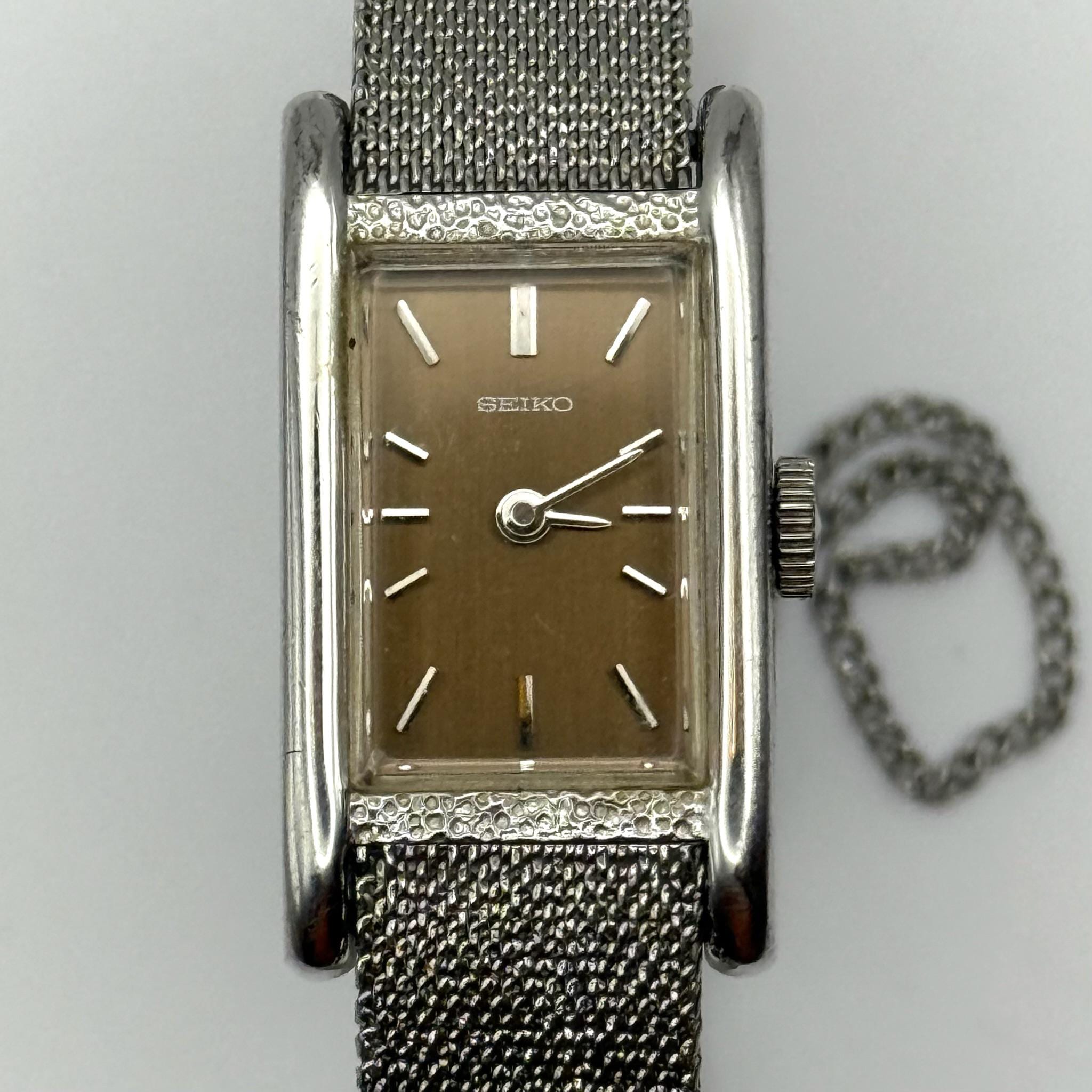 Vintage 70 display picture 1