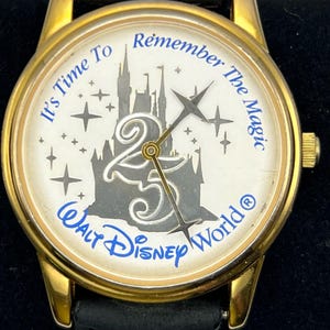 Vintage 1997 Disney Anniversary 25 years Kodak Collectable Unisex Watch Working