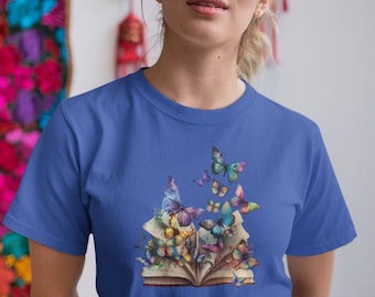 Blommig fjärilsbok-t-shirt: bibliotekarieläsning