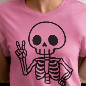 T-shirt skelet vredessymbool, grappig Halloween-shirt, katoenen uniseks t-shirt, spooky graphic top, halloween kostuum, kleding skelet thema, vrede
