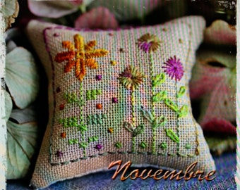 November 2011 PDF diagram Atalie cross stitch