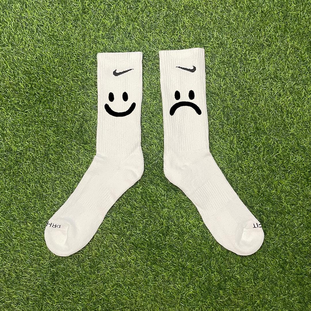 throwback nike socks