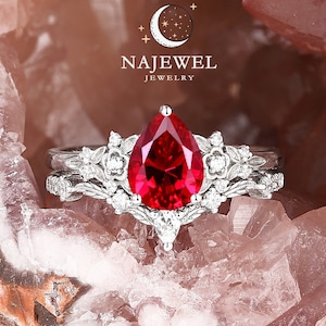 Conjunto de anel de noivado de rubi e diamante, conjunto de noiva com pedra de aniversário de platina de julho, flor desabrochando inspirada na natureza, pêra, rubi vermelho, promessa, anel de casamento