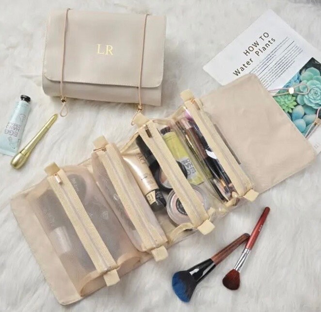 Small makeup bag with compartments hotsell