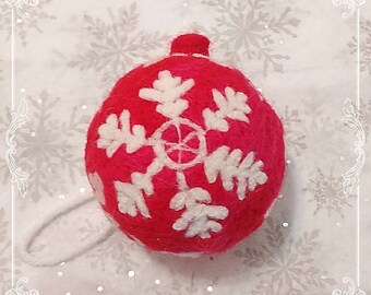 Bola de fieltro "Copo de nieve"