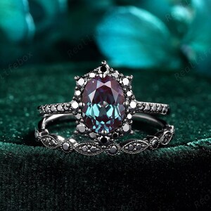 Black Gold Oval Cut Alexandrite Halo Engagement Ring Set, Gothic Rhodium Black Alexandrite Promise Ring Unique Witchy Ring Anniversary Gift