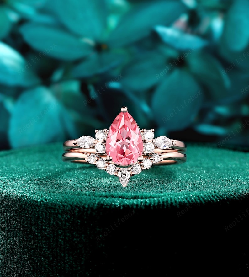 Pear Cut Padparadscha Pink Sapphire Bridal Set, Vintage 14K Rose Gold