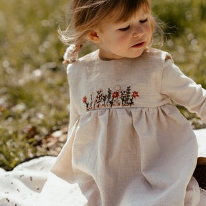 Linen summer dress hand-embroidered with flowers for little flower girls image 2