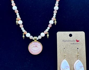Ensemble collier et boucles d'oreilles pêche Spring Break Ready : lambi, pierre de soleil et citrine