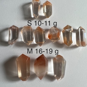 Very rare amphibole quartz tips