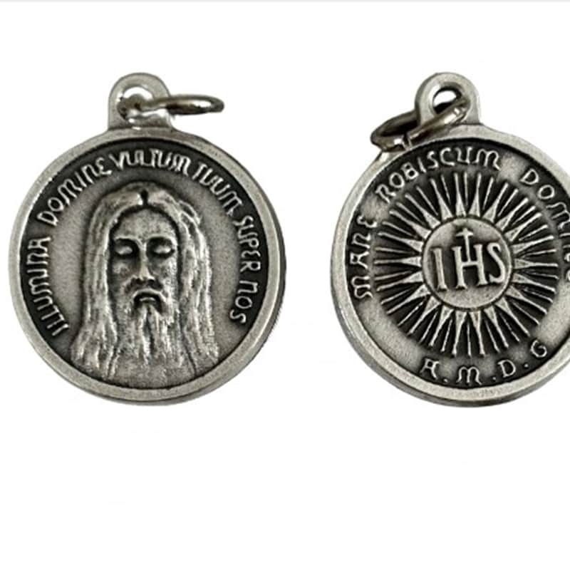 I G J The Holy Face of Christ Medal