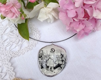 Porcelain pendant  romantic style Villeroy&Boch/Broken China Necklace/ Vintage pendant/porcelain jewelry/love/boho style/statement Jewelry