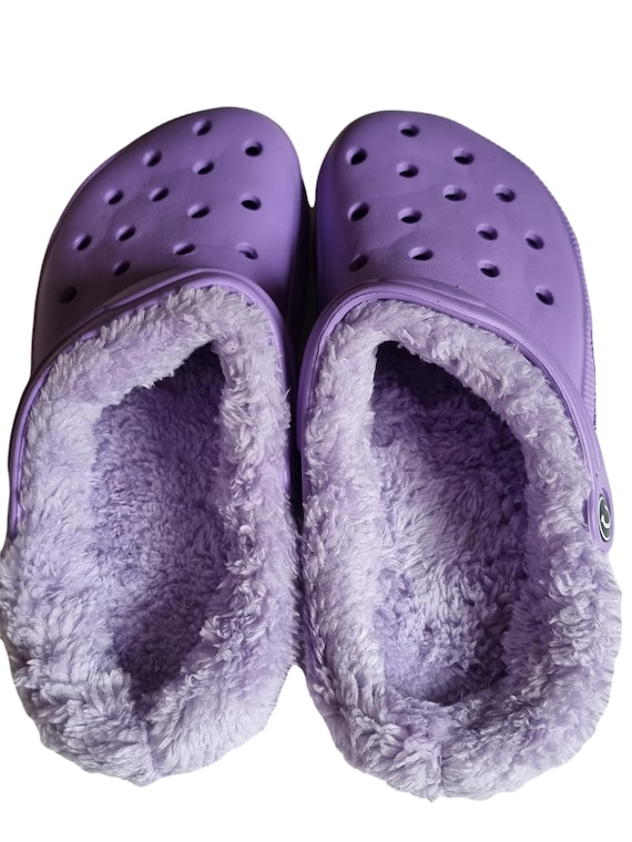 Can you put store insoles in crocs