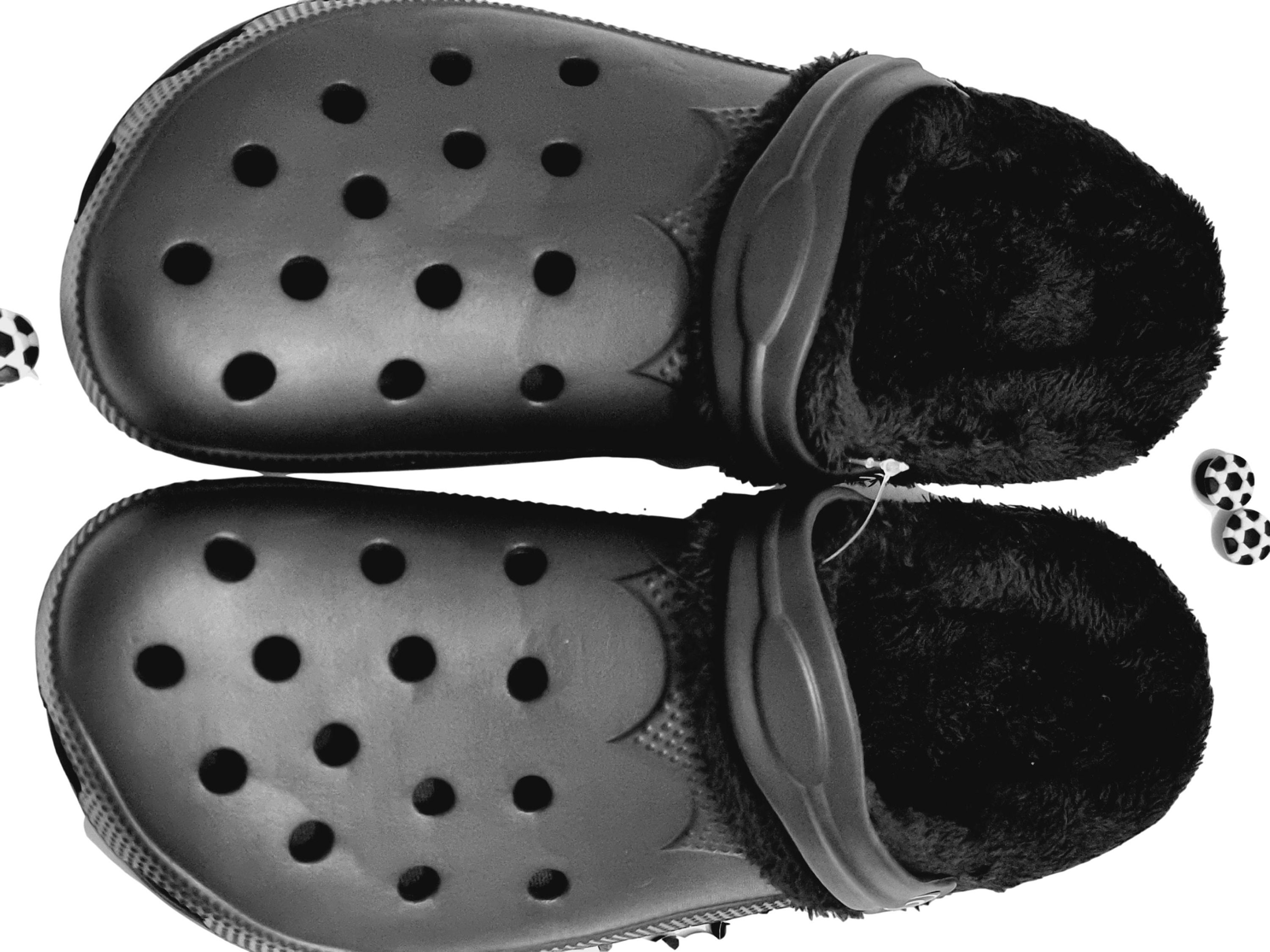 clarks fur lined clogs