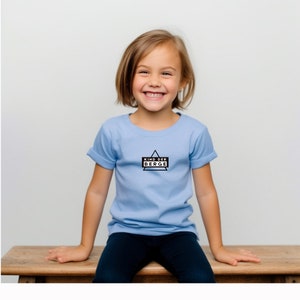 Archivo de trazador Child of the Mountains, Moin-Shirt, archivo de descarga digital, SVG,