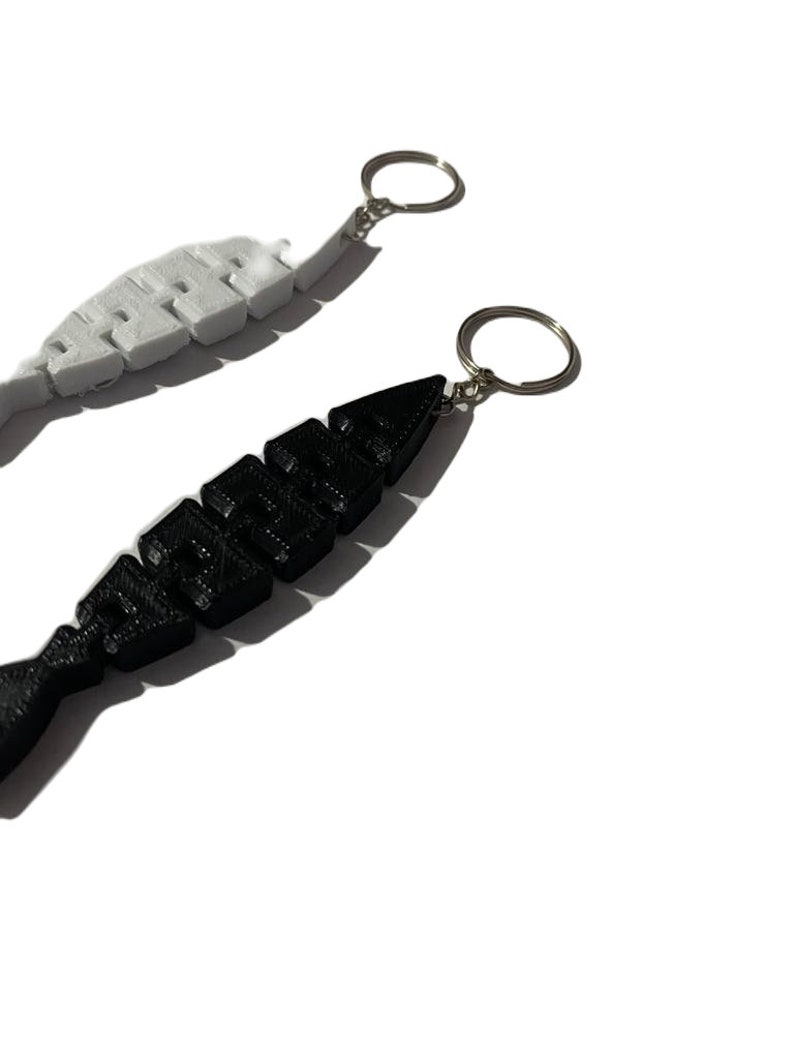 Fish Articulated Keychain Fidget Keyring Keychain Gift 3D Printed Under