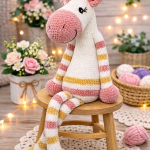 Crochet Giraffe Pattern: Amigurumi PDF (English)