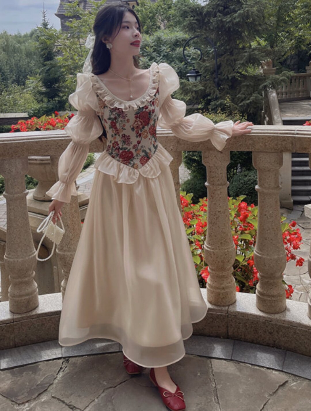 Women's Vintage Floral Art Print V Neck Elegant Midi Dress main image 0