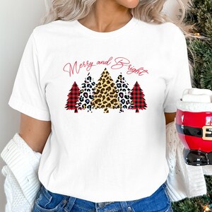 Camisa alegre y brillante, camisa de luces navideñas, regalo para Navidad, camisas navideñas familiares, camisa navideña, camiseta navideña leopardo