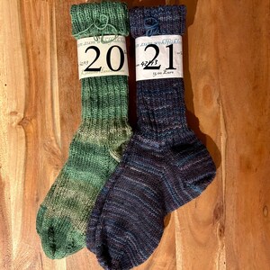 Hand-knitted stockings Bild 7