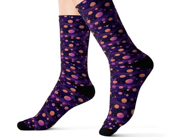 Calcetines unisex de poliéster y elastano con diseño de galaxia morada - Calcetería de temática espacial con parte inferior acolchada para mayor comodidad y estilo